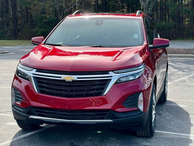 Used 2024 Chevrolet Equinox LT image 1