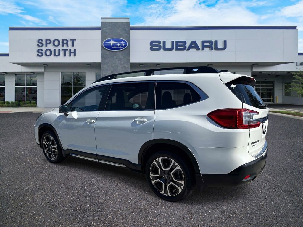Certified 2023 Subaru Ascent Limited w/ Technology Package AWD/4WD image 5