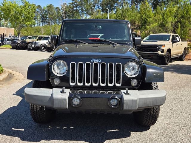 Used 2016 Jeep Wrangler Unlimited Sahara image 2