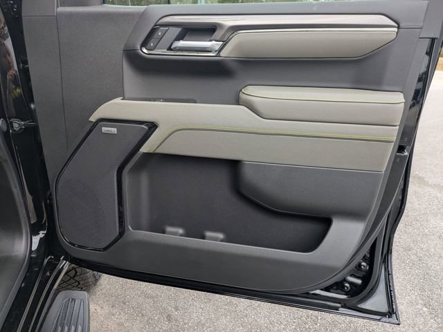 New 2026 Chevrolet Silverado 1500 ZR2 w/ Dark Appearance Package AWD/4WD image 36