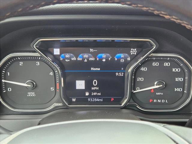 Used 2022 GMC Sierra 2500 AT4 w/ AT4 Premium Plus Package AWD/4WD image 11