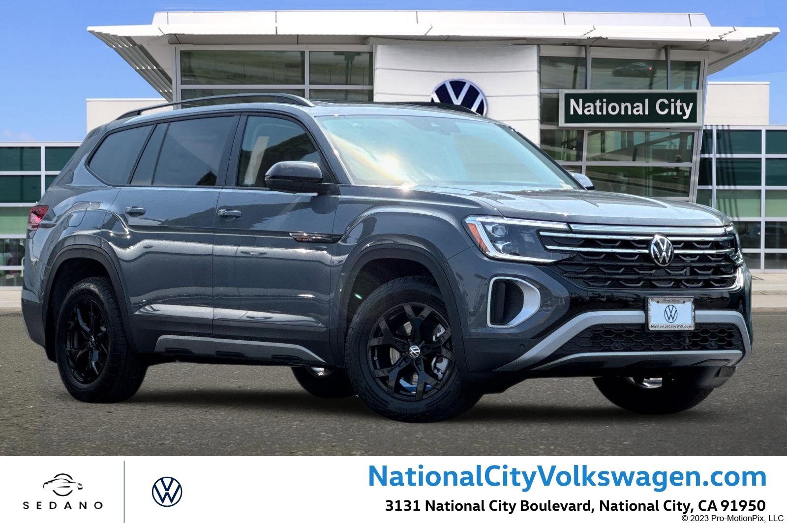 New 2025 Volkswagen Atlas Peak Edition SE