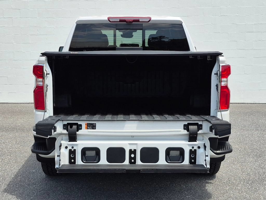 Used 2025 Chevrolet Silverado 1500 High Country w/ Technology Package AWD/4WD image 71