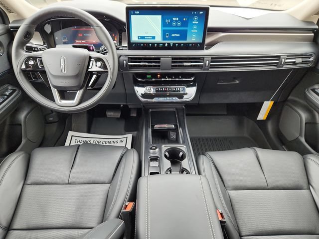 New 2025 Lincoln Corsair Reserve w/ Equipment Group 202A AWD/4WD image 10