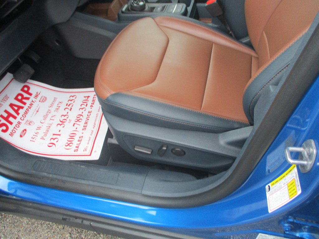 Used 2022 Ford Maverick Lariat image 19