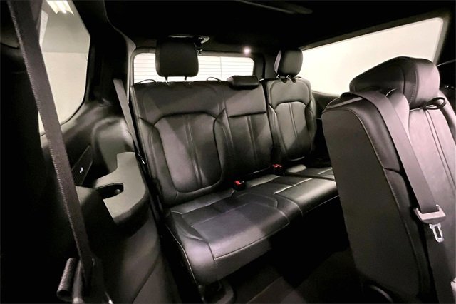 Used 2024 Jeep Wagoneer Series II image 29