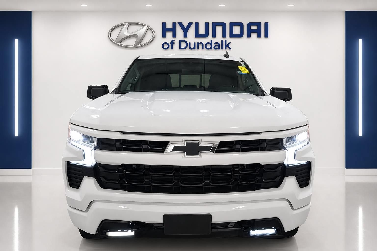 Used 2024 Chevrolet Silverado 1500 RST w/ All Star Edition Plus AWD/4WD image 2