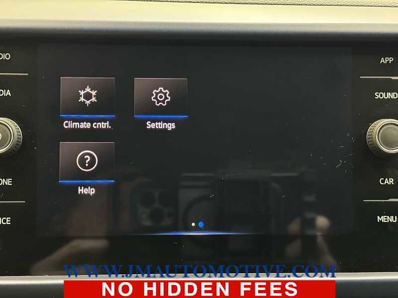 Used 2024 Volkswagen Taos SE FWD image 29