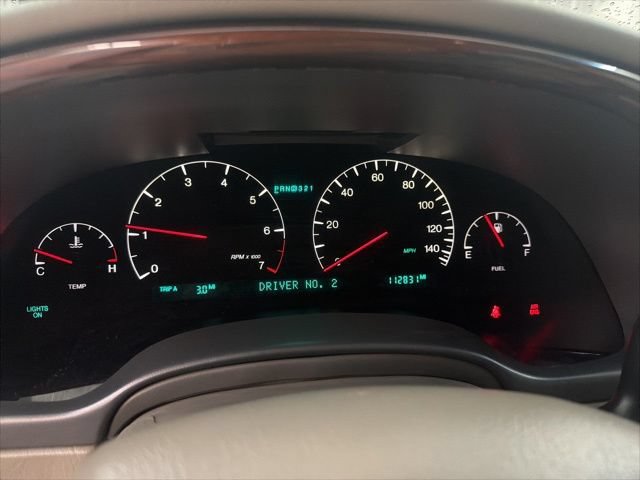 Used 2005 Cadillac De Ville DHS w/ Equipment Group FWD image 29