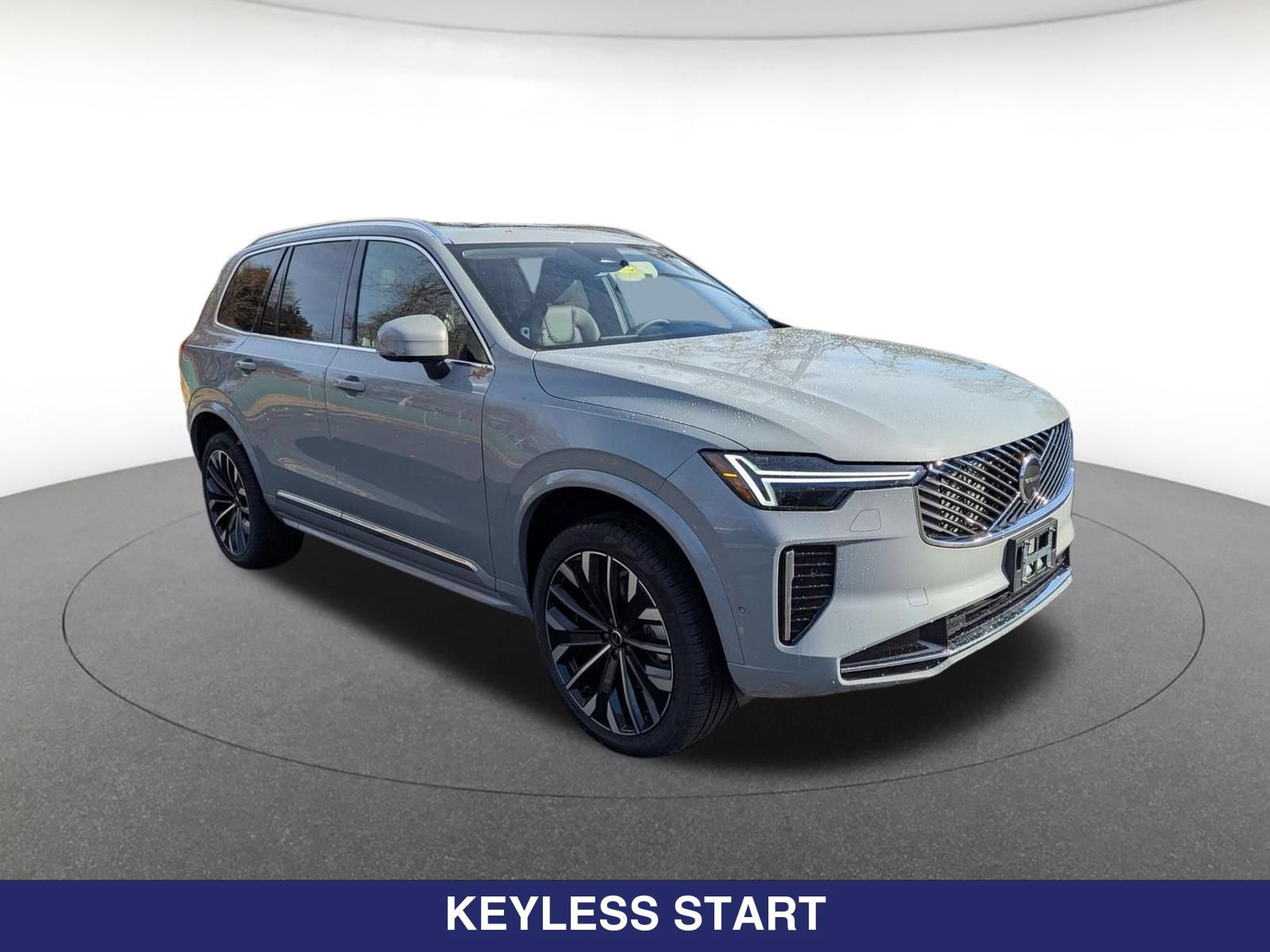 New 2026 Volvo XC90 B6 Ultra w/ Protection Package AWD/4WD image 2