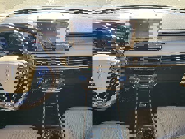 New 2026 Lincoln Corsair Premiere image 17