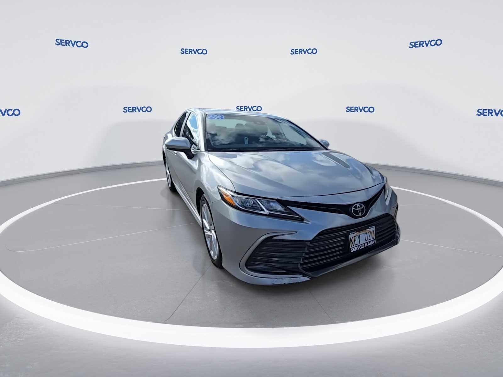 Used 2023 Toyota Camry LE FWD image 3
