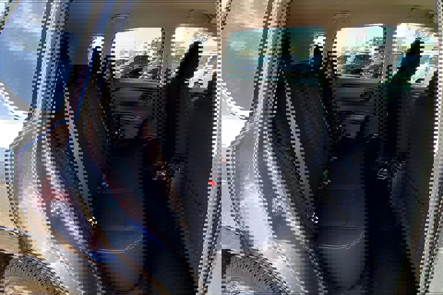 Used 2024 Nissan Rogue S image 20