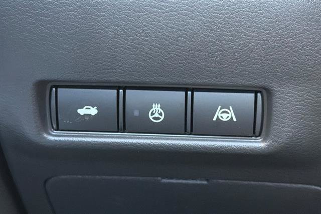 New 2027 Nissan Sentra SL w/ Floor Mat Package FWD image 29