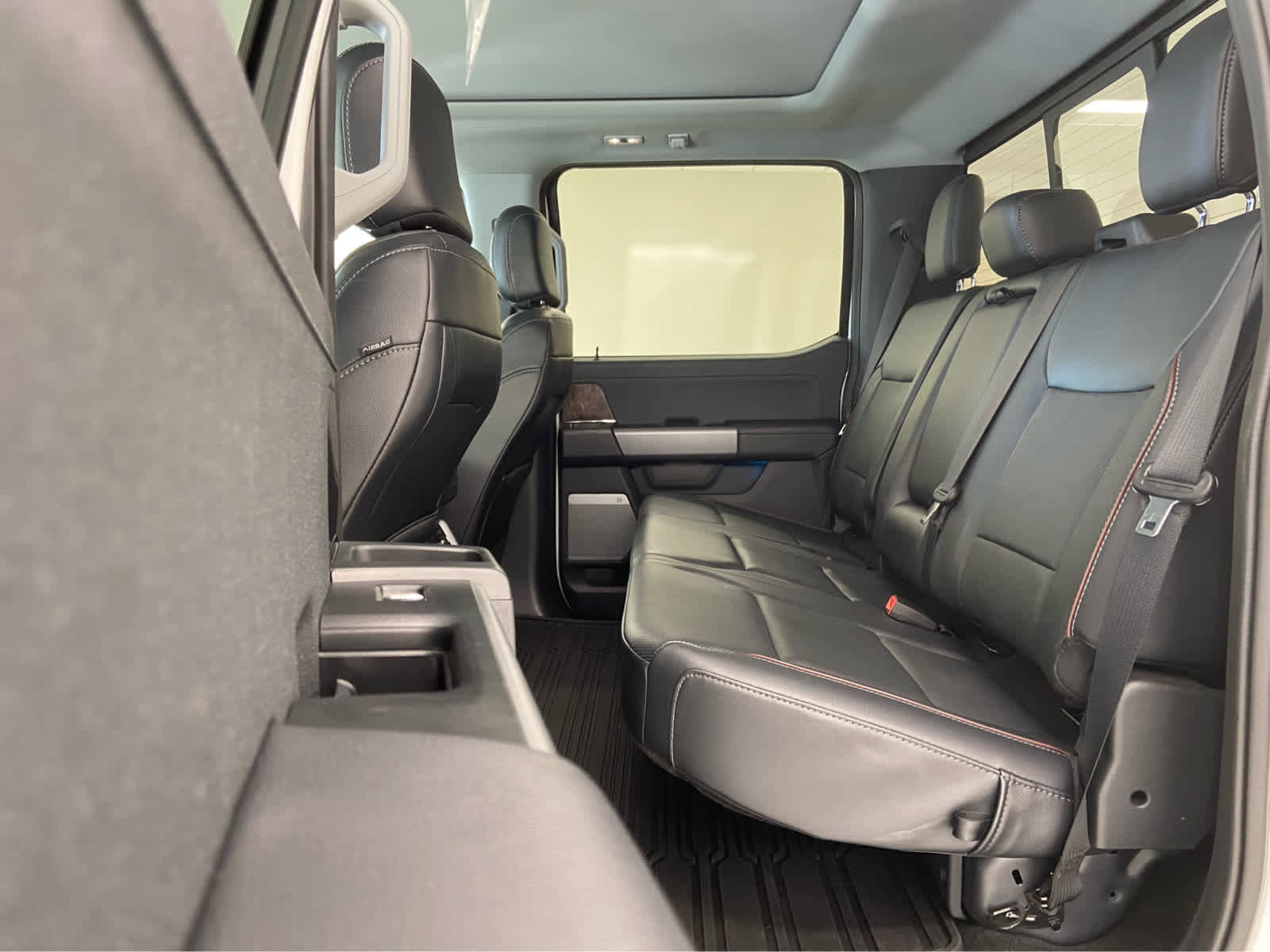 Used 2023 Ford F150 Lariat w/ Equipment Group 502A High image 14