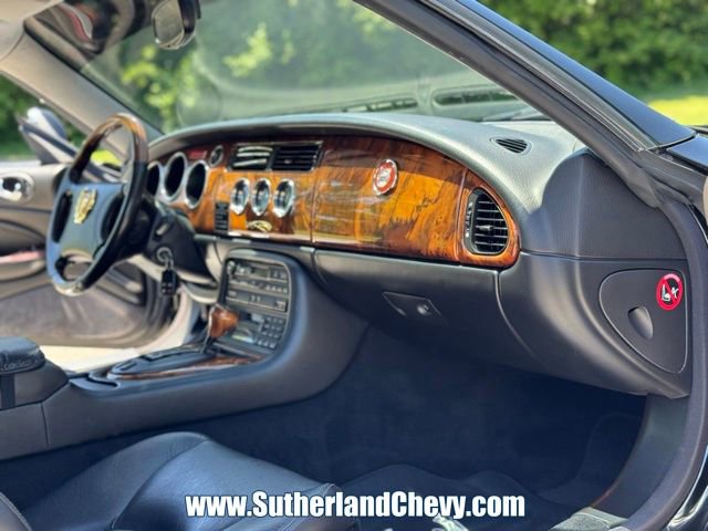 Used 1998 Jaguar XK8 Coupe RWD image 17