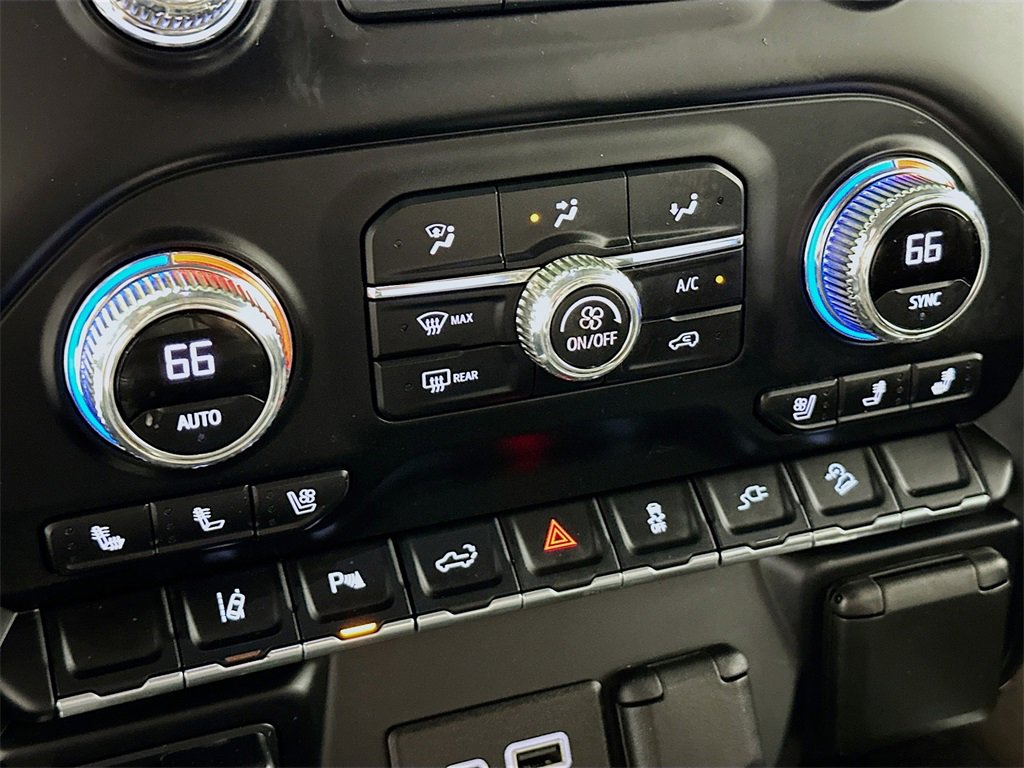 Used 2020 GMC Sierra 2500 SLT w/ SLT Premium Plus Package image 16