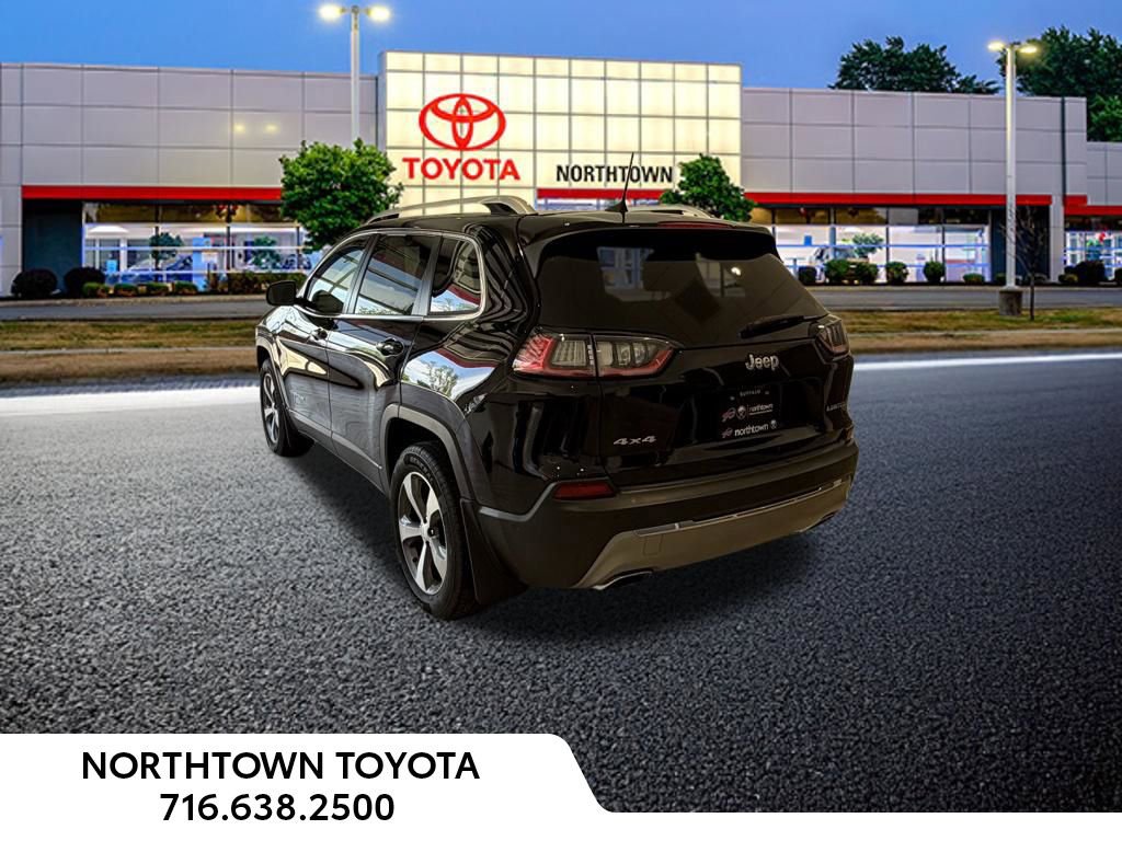 Used 2021 Jeep Cherokee Limited AWD/4WD image 3