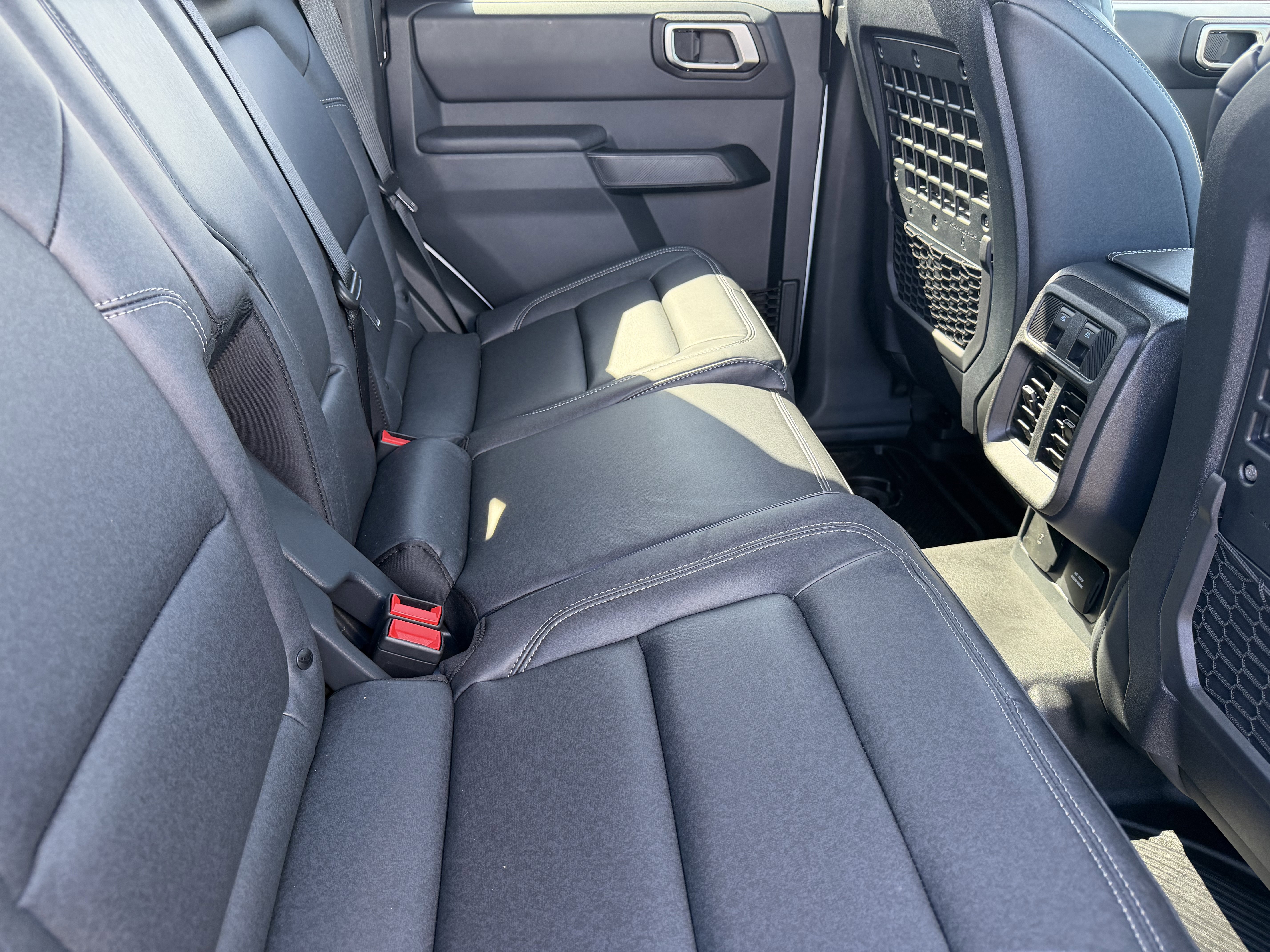 New 2026 Ford Bronco Big Bend w/ Black Diamond Package AWD/4WD image 12