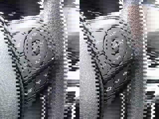 Used 2024 Toyota RAV4 XLE image 19