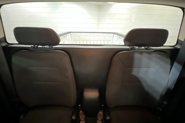 Used 2017 GMC Canyon SLE AWD/4WD image 21