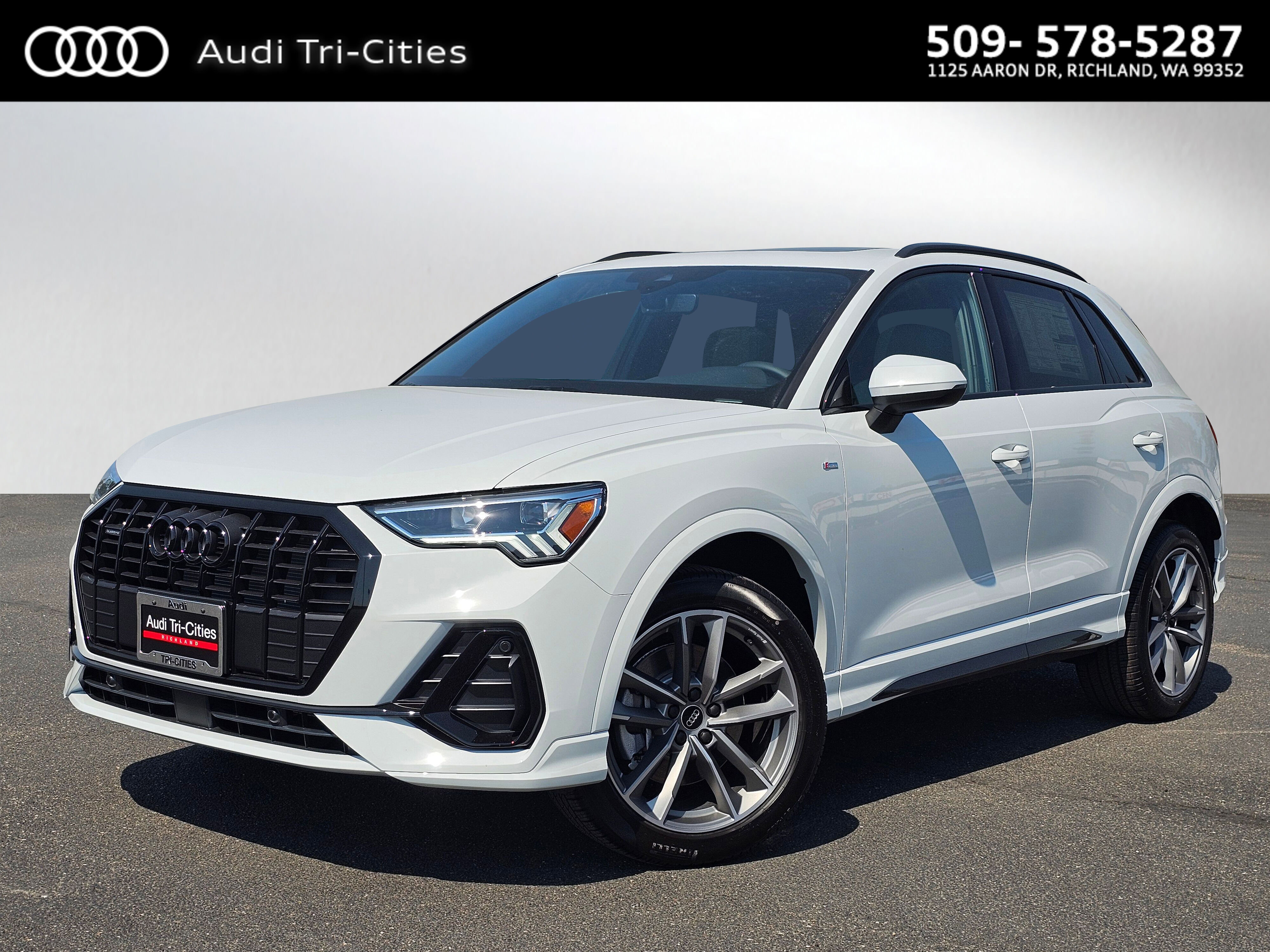 New 2025 Audi Q3 2.0T Premium image 1