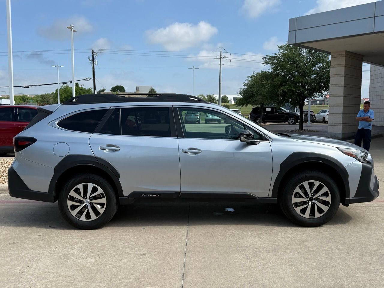 Used 2024 Subaru Outback Premium image 7