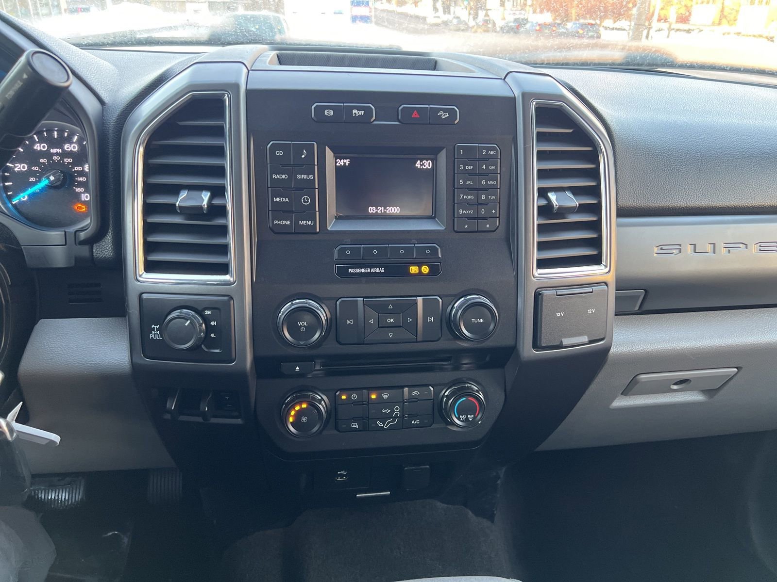 Used 2017 Ford F250 XLT w/ XLT Value Package image 22