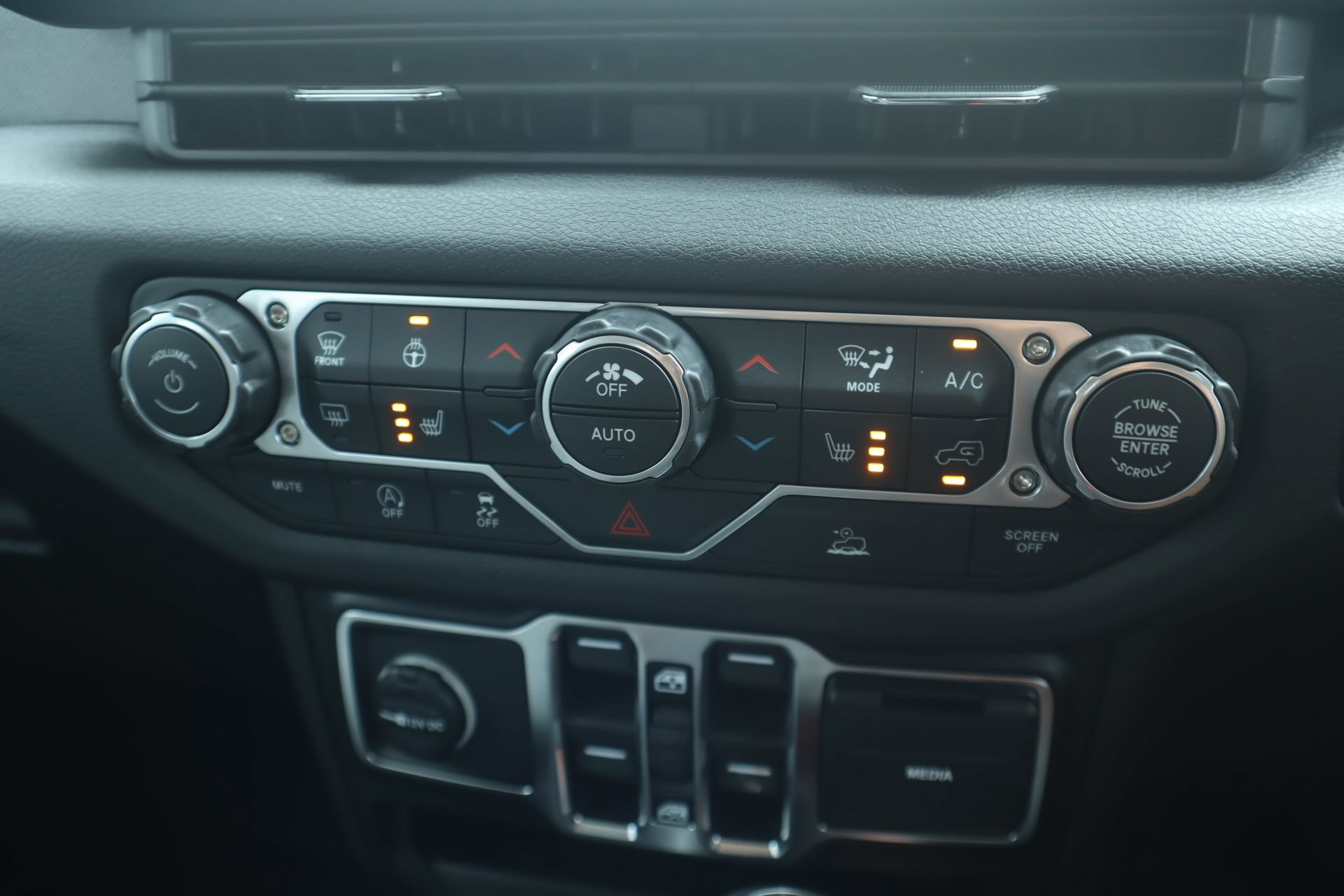 New 2026 Jeep Wrangler Unlimited Sport AWD/4WD image 6