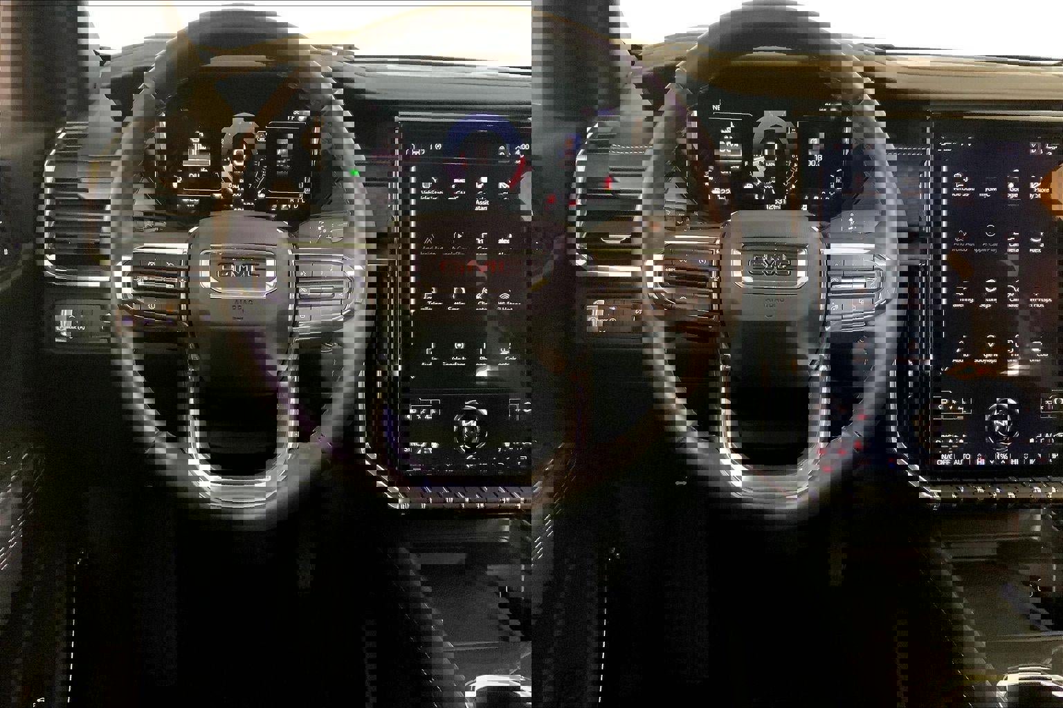 Used 2025 GMC Acadia Elevation image 5