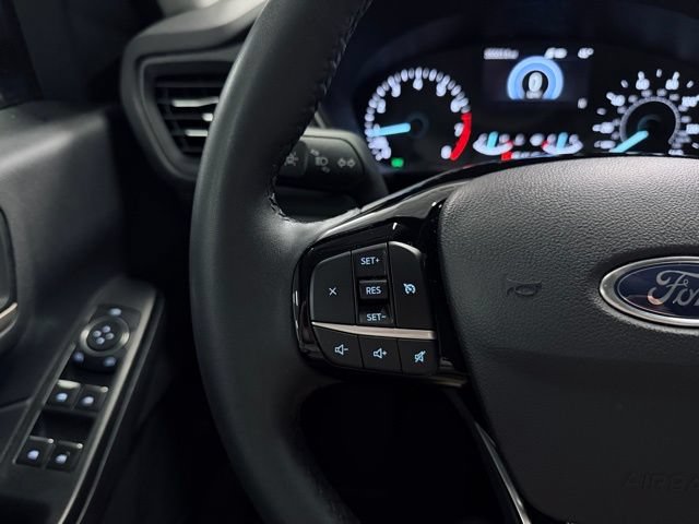 Used 2022 Ford Escape SEL FWD image 25