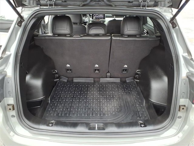 Used 2023 Jeep Compass Limited image 15