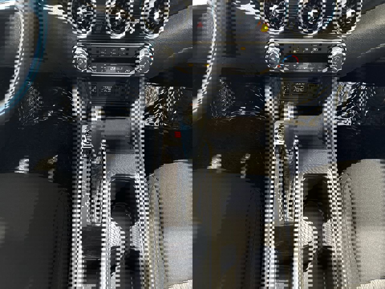 Used 2024 Nissan Sentra SV image 19