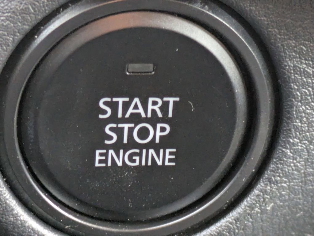 Used 2025 MAZDA CX-50 AWD 2.5 S w/ Premium Package image 21