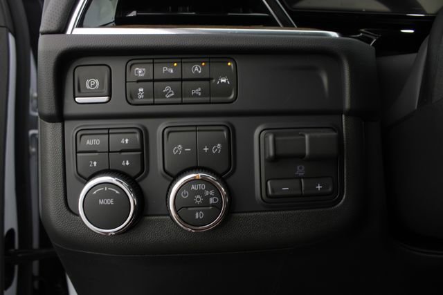 New 2026 Chevrolet Tahoe High Country w/ Sun And Tow Package AWD/4WD image 10