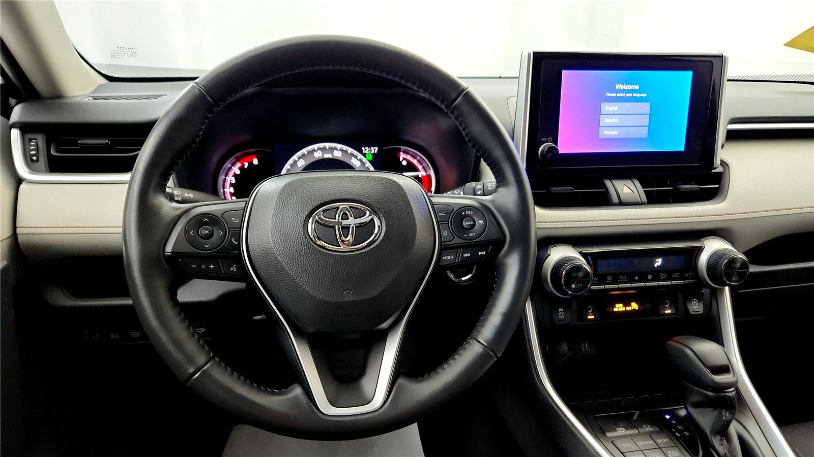 Certified 2023 Toyota RAV4 XLE w/ Convenience Package image 28