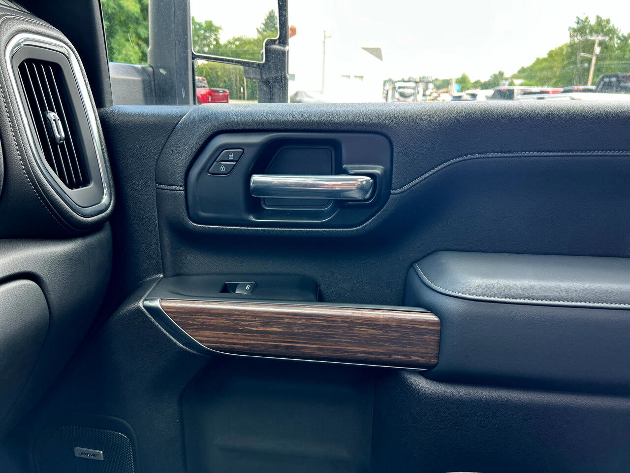 Used 2023 Chevrolet Silverado 3500 High Country image 18