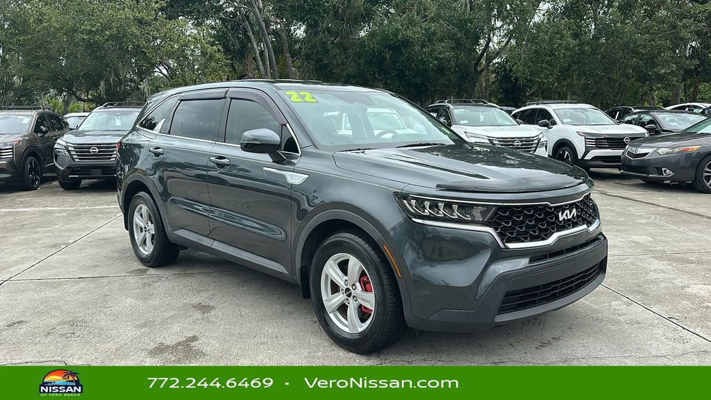 Used 2022 Kia Sorento LX