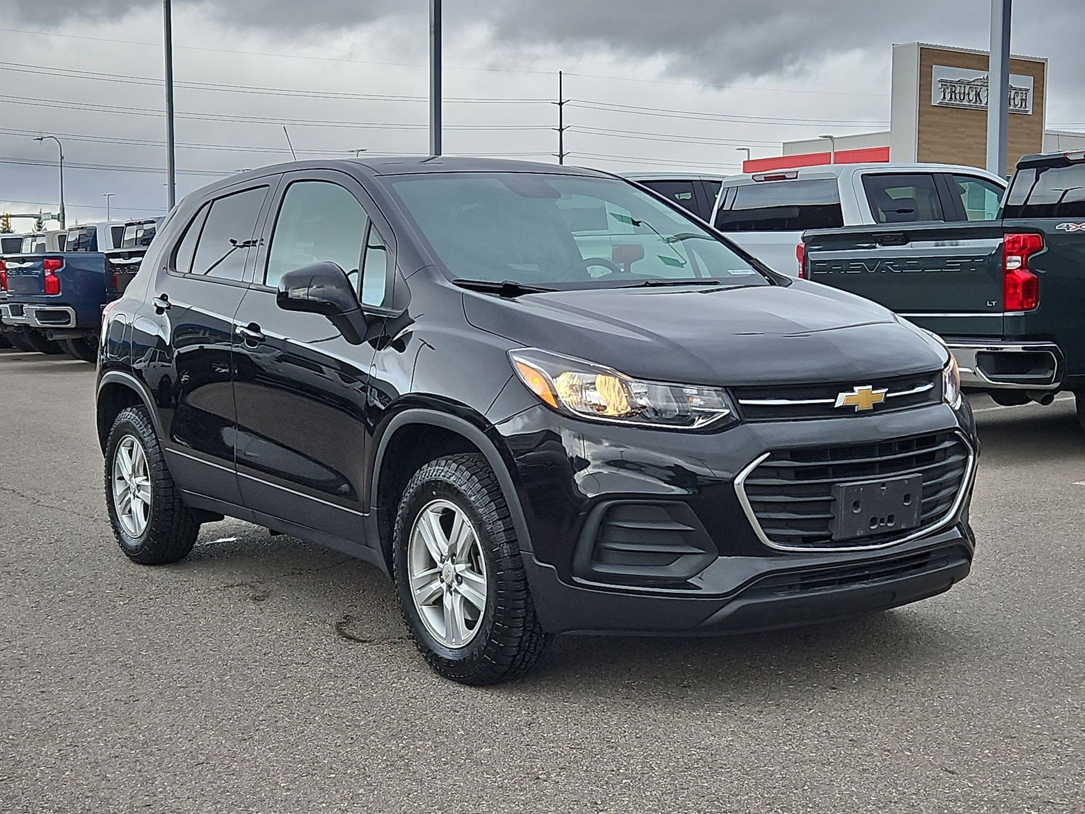 Used 2022 Chevrolet Trax LS w/ Tint and Cruise Package
