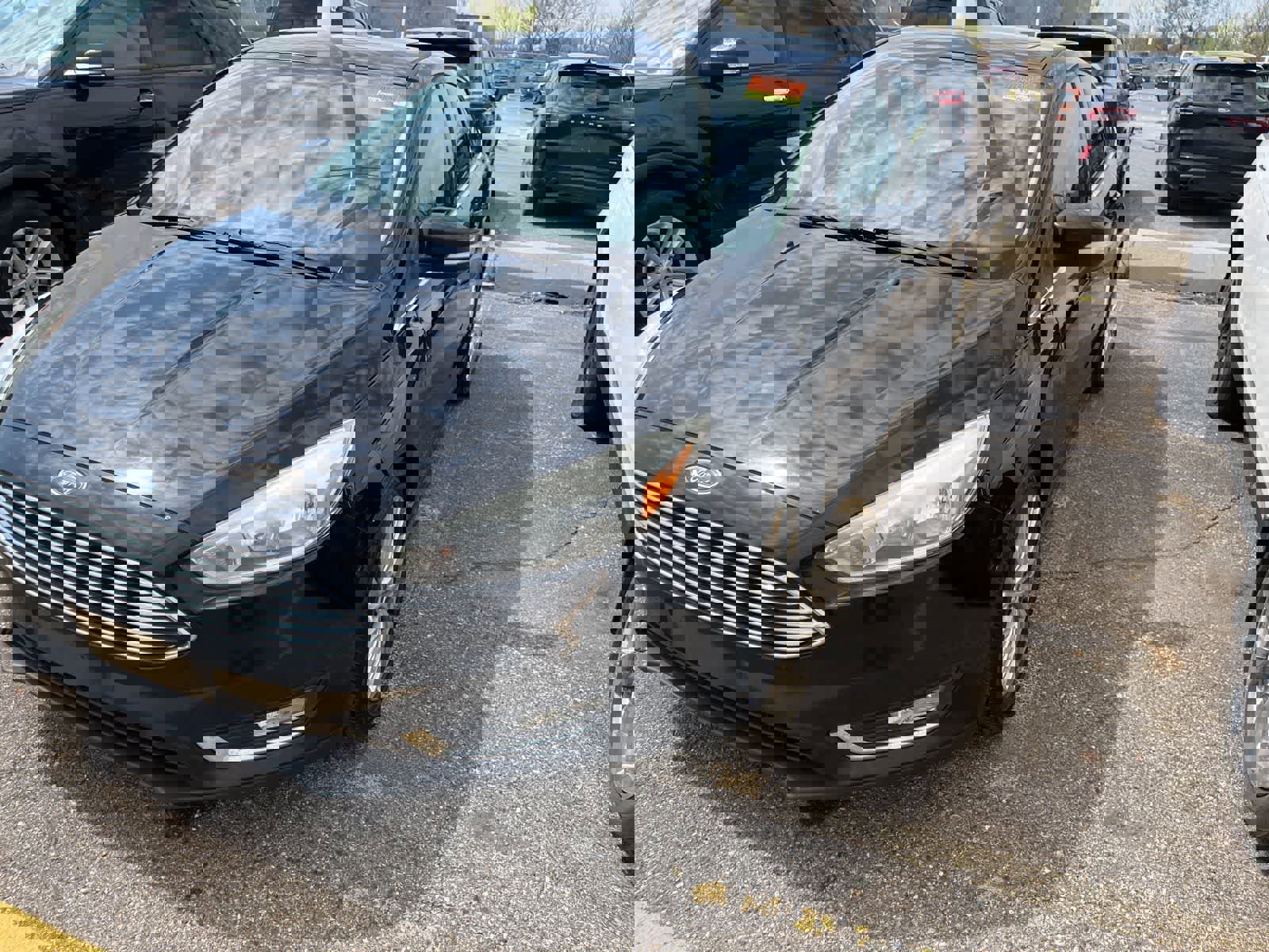 Used 2017 Ford Focus Titanium FWD image 2