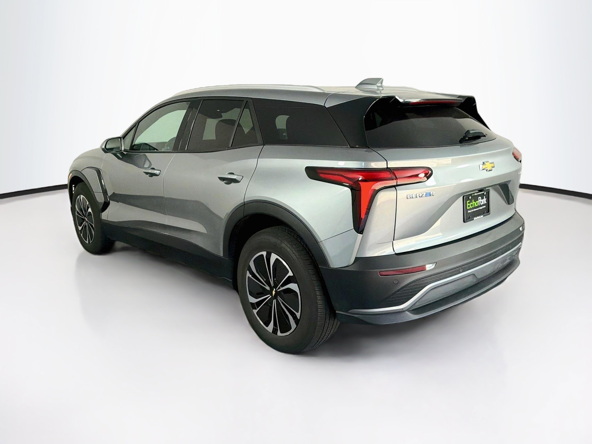 Used 2024 Chevrolet Blazer EV LT AWD/4WD image 5