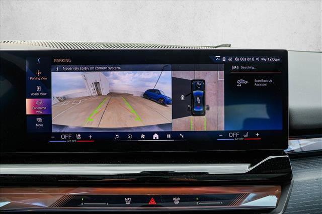 New 2026 BMW 550e xDrive image 17