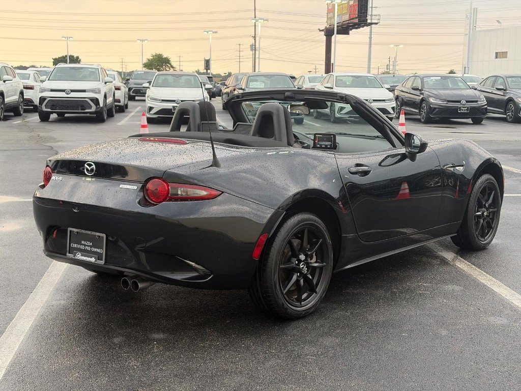 Certified 2022 MAZDA MX-5 Miata Sport RWD image 6