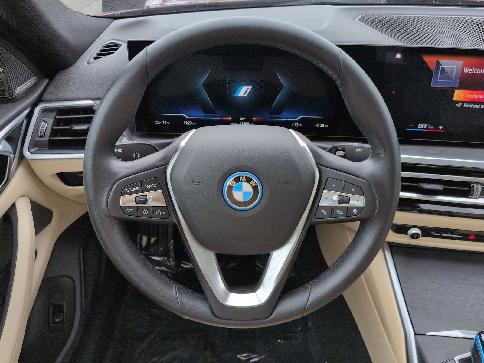 Certified 2023 BMW i4 eDrive35 image 25