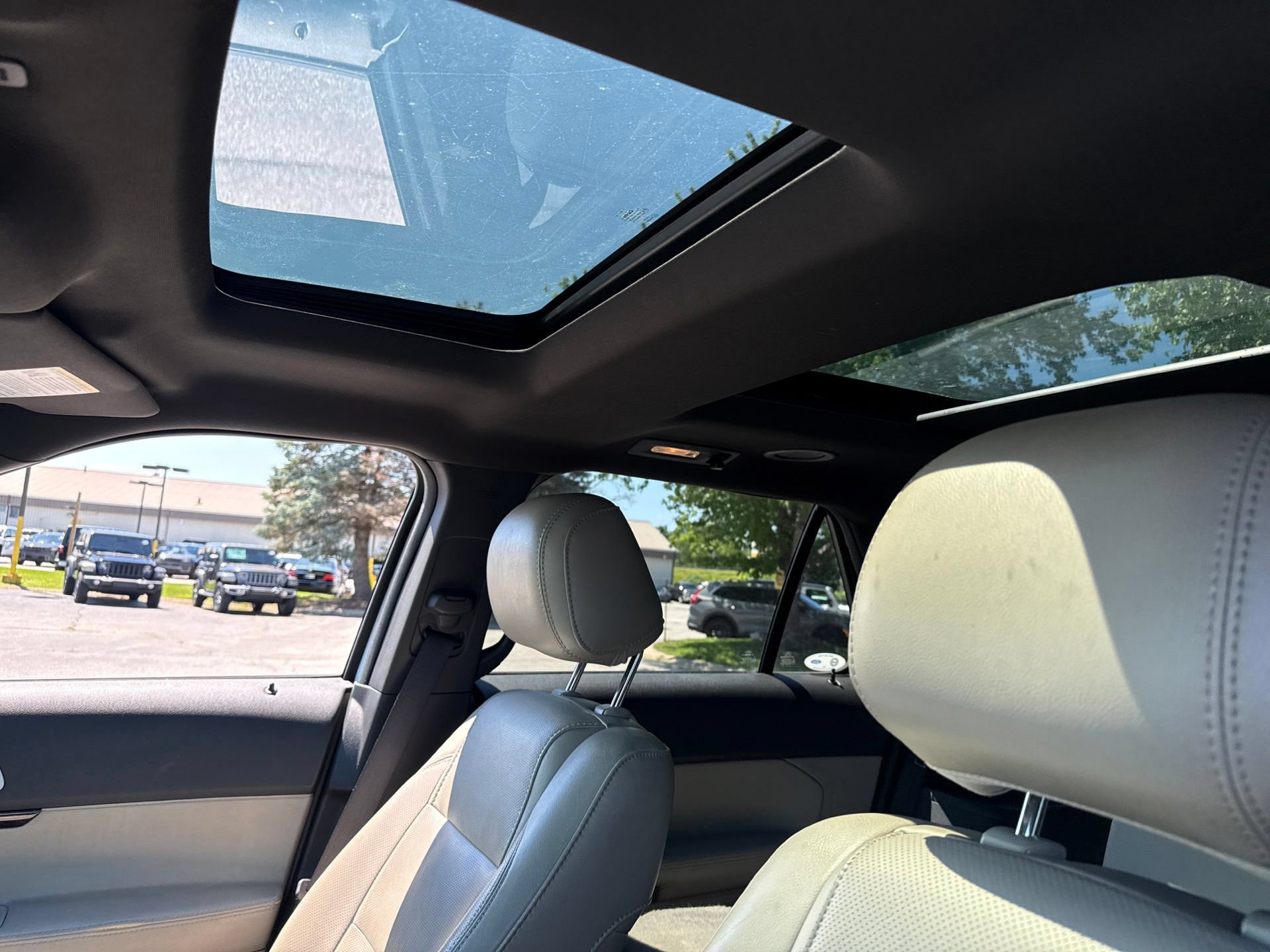 Used 2012 Ford Explorer Limited AWD/4WD image 13
