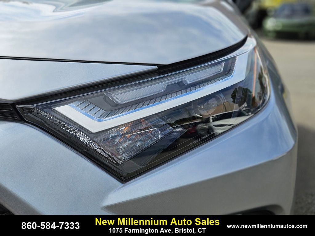 Used 2024 Toyota RAV4 XLE Premium w/ Weather Package AWD/4WD image 10