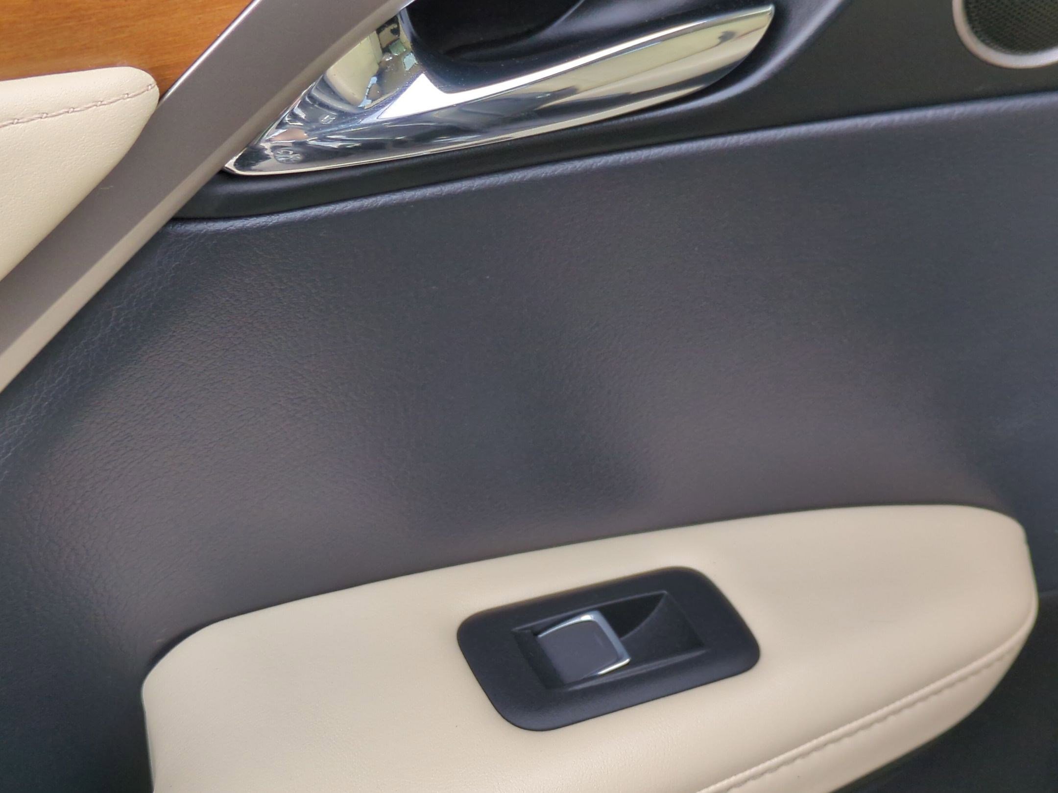 Used 2022 Lexus RX 450h AWD w/ Premium Package image 29