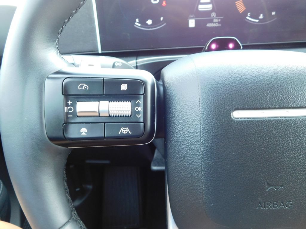 Used 2024 Hyundai Santa Fe SEL FWD image 36