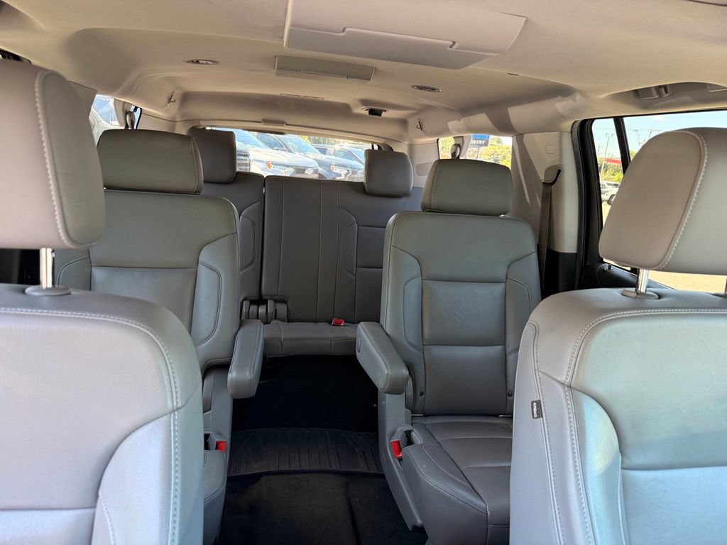 Used 2017 Chevrolet Suburban LT w/ LT Signature Package AWD/4WD image 21