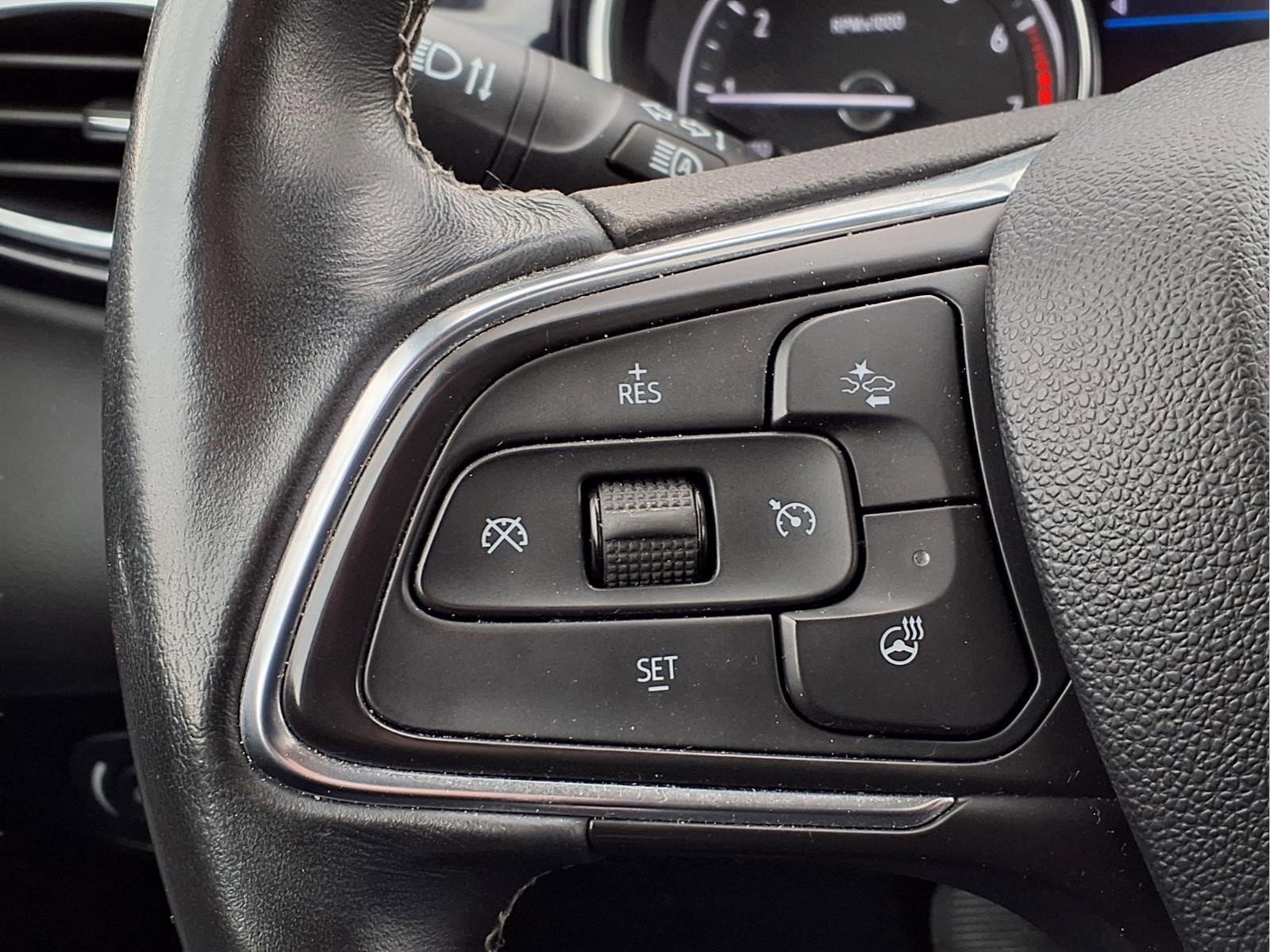 Used 2022 Buick Encore GX Essence w/ Advanced Technology Package image 23